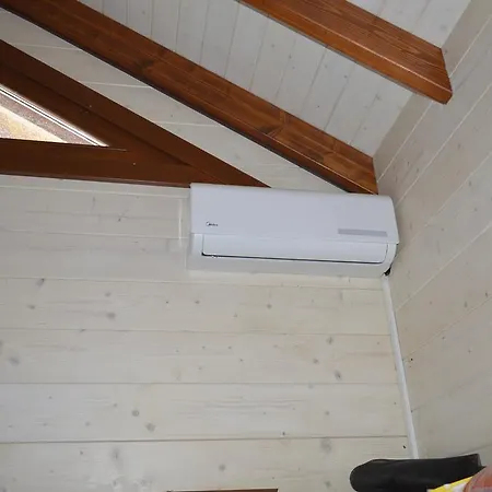 Zrubovy Domcek Zvoncek Casa rural