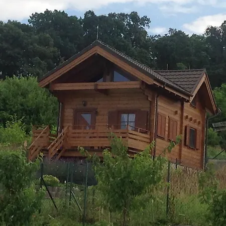 Gospodarstwo wiejskie Zrubovy Domcek Zvoncek Podhájska