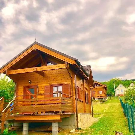 בית כפרי Zrubovy Domcek Zvoncek