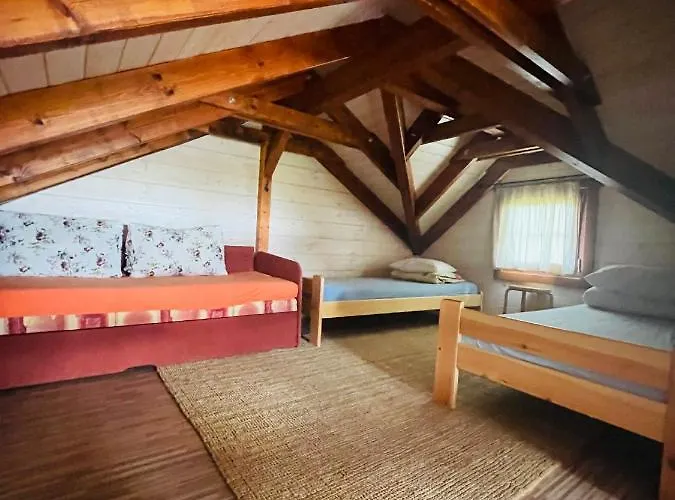 Zrubovy Domcek Zvoncek