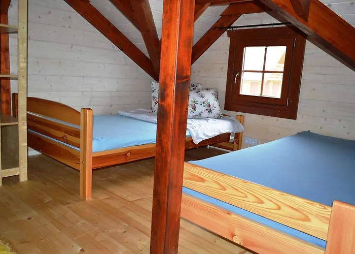 Zrubovy Domcek Zvoncek * Podhájska