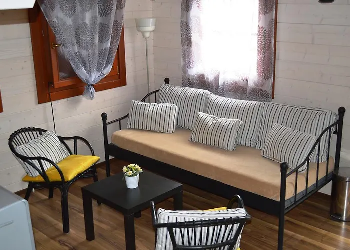 Landhaus Zrubovy Domcek Zvoncek Podhájska